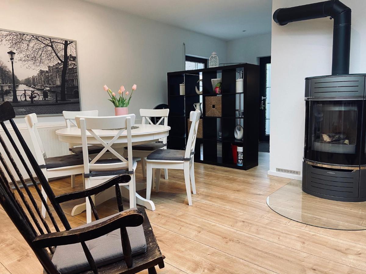 Ferienwohnung Tulpenweg Mit Kaminofen 하이거 외부 사진